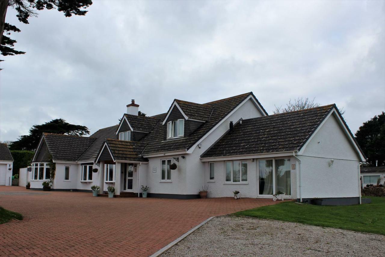 Elysian Fields Couette-café Helston