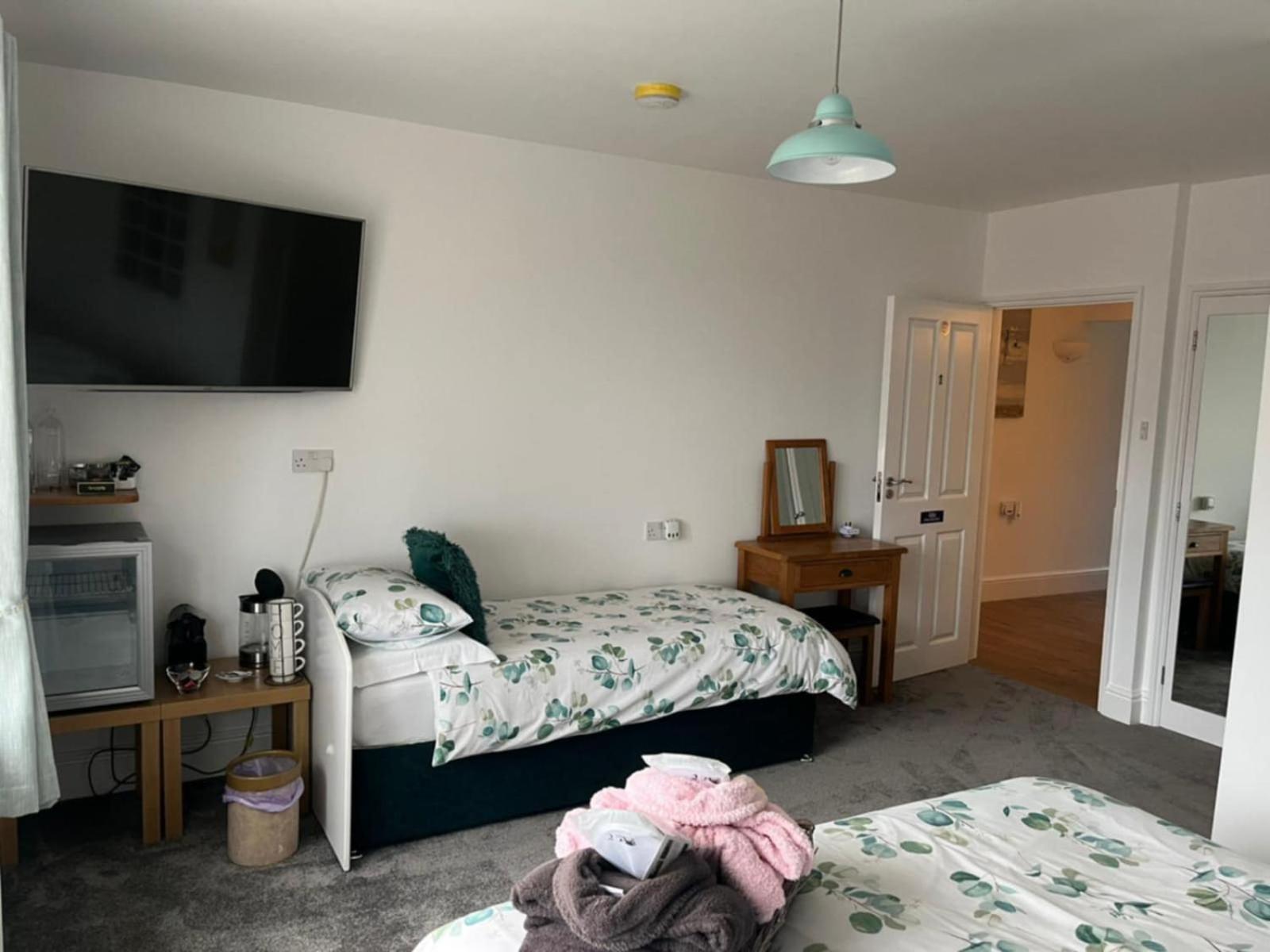 Elysian Fields Bed and breakfast 5*